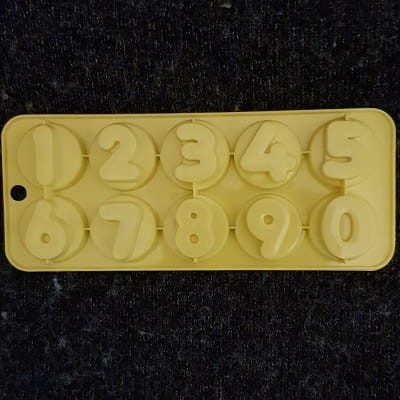 Plastikowa foremka cyferki